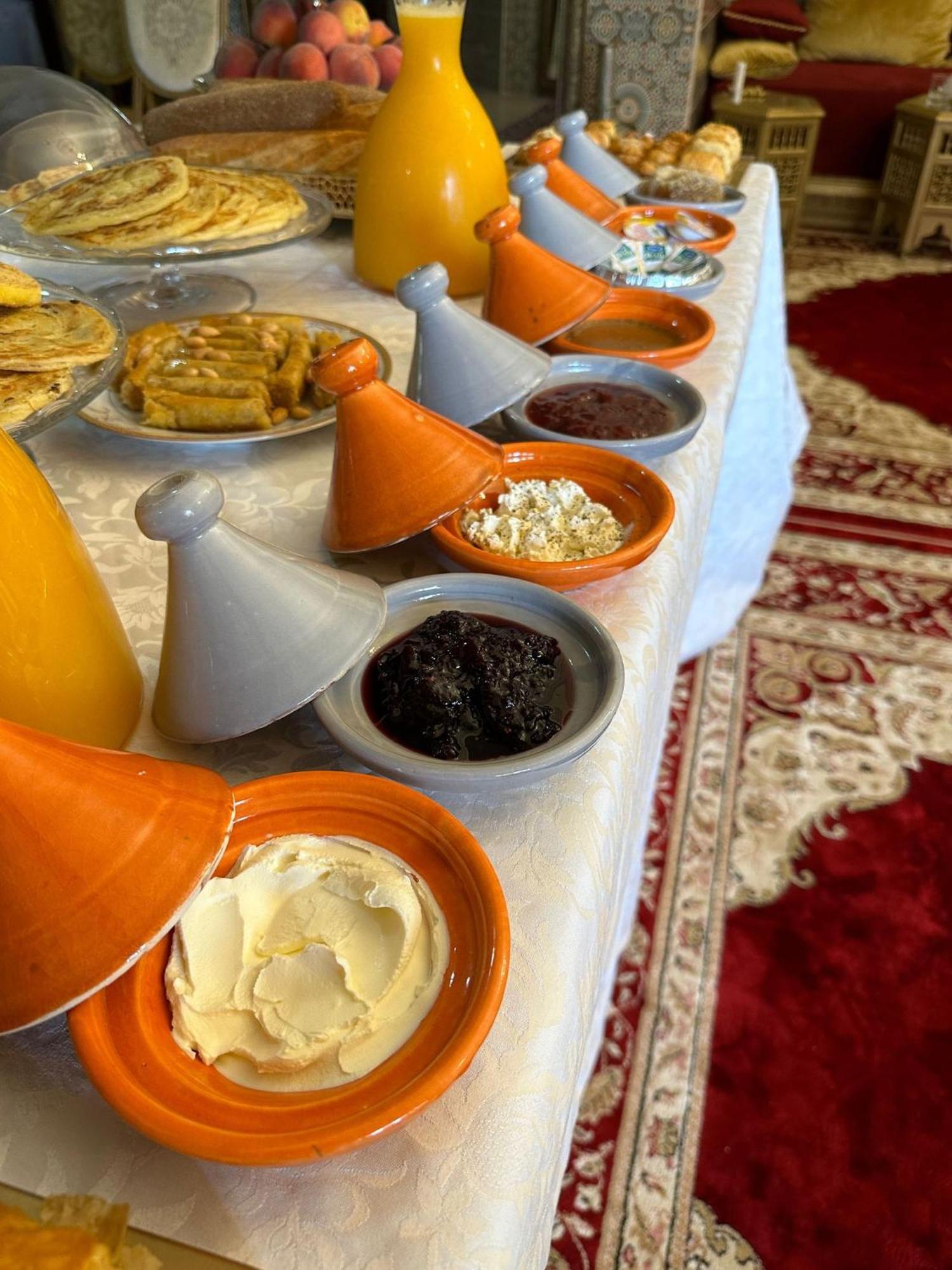 ホテル Riad Annada Moulay-Lahsene エクステリア 写真
